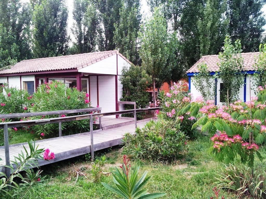 Appart hôtel Bungalows&rooms - Gît'ôstal